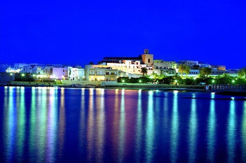 B&B Palazzo Marzo โอตรันโต ภายนอก รูปภาพ